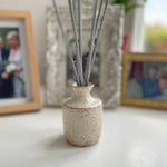 Load image into Gallery viewer, Creamy Speckled Reed Diffuser Set
